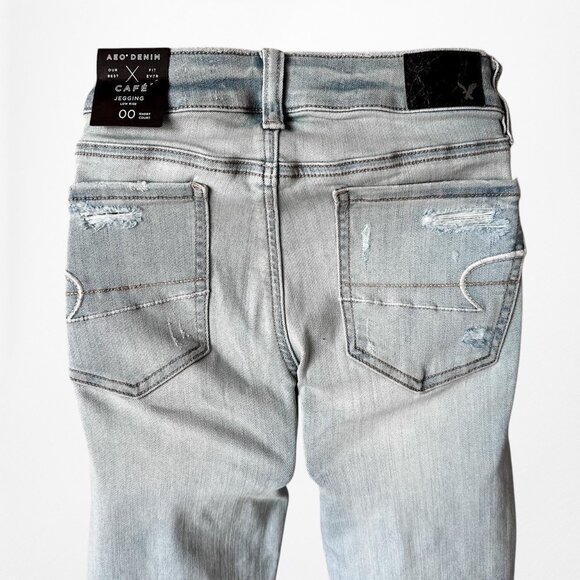 American Eagle Outfitters Light Wash Distressed Ripped Knees Skinny Jeans 00S - Picture 6 of 8